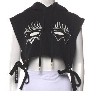 HACULLA Graphic Print Mock Neck Crop Top Size: S